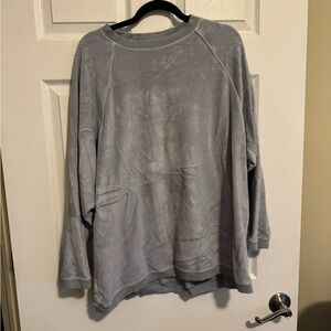 Aerie Women’s Soft Gray Crewneck Sweater